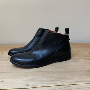 Black Leather Women's 1"-Heel Ankle Boots